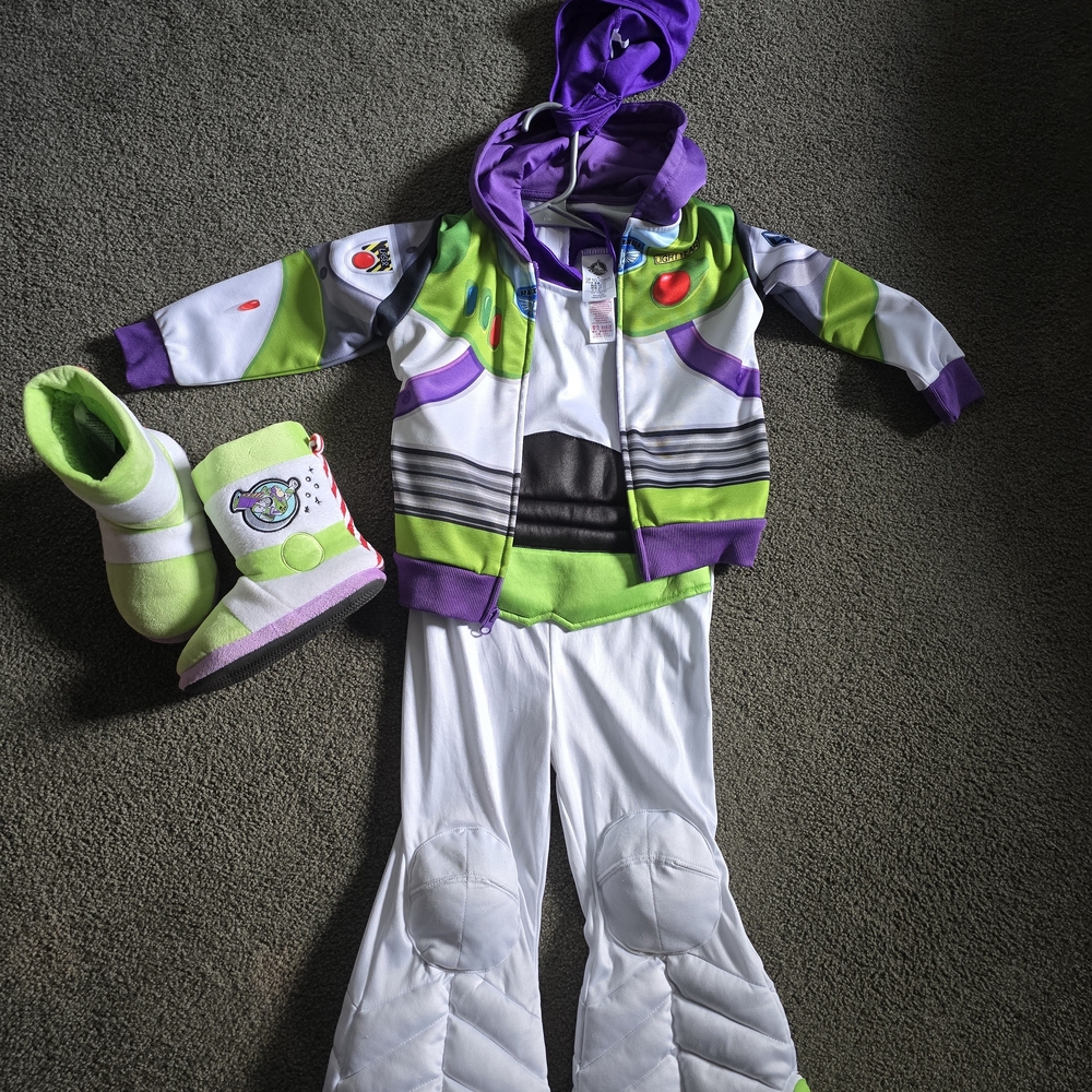 Kids Buzz Lightyear Costume Set